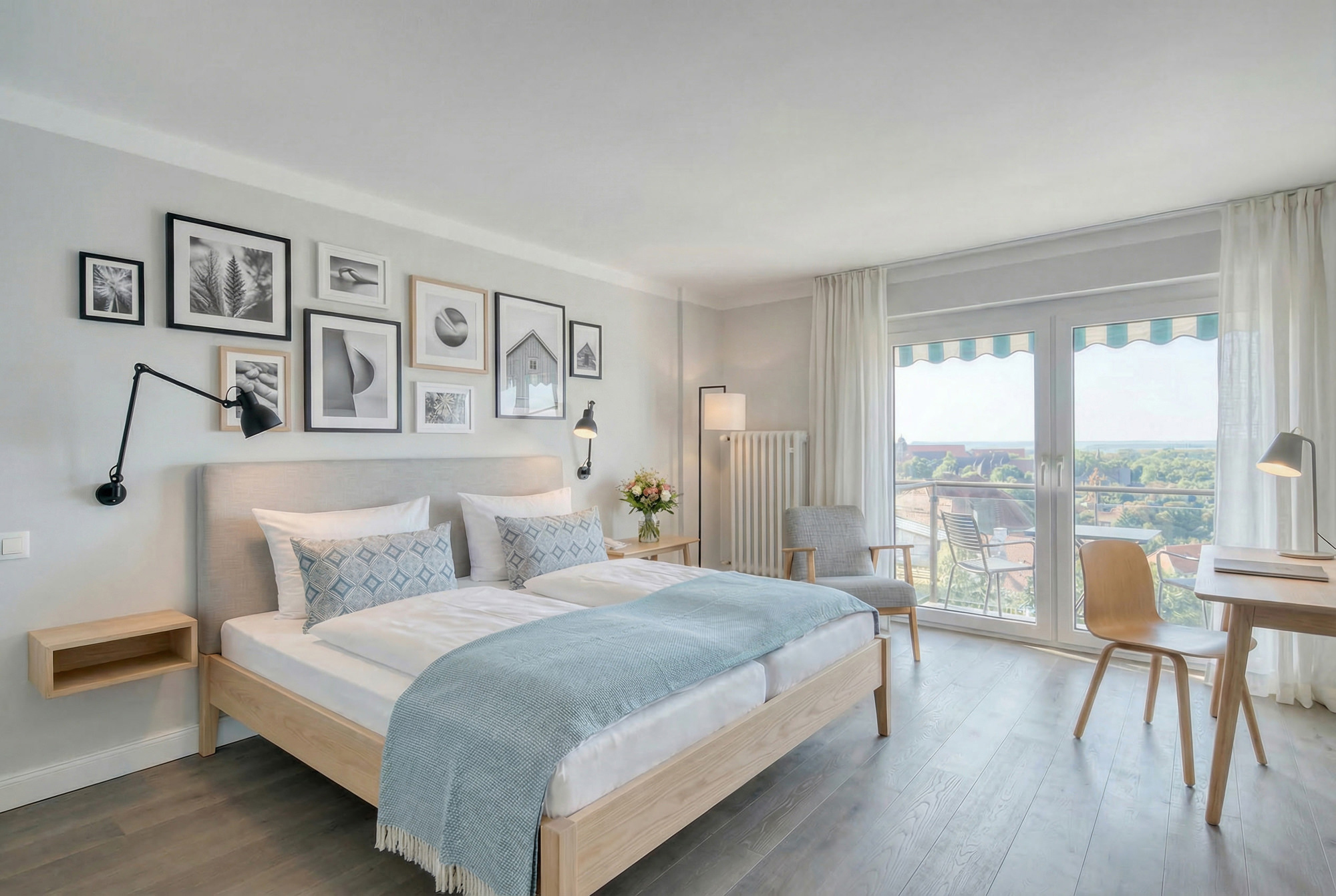 Hotelzimmer mit Gästen